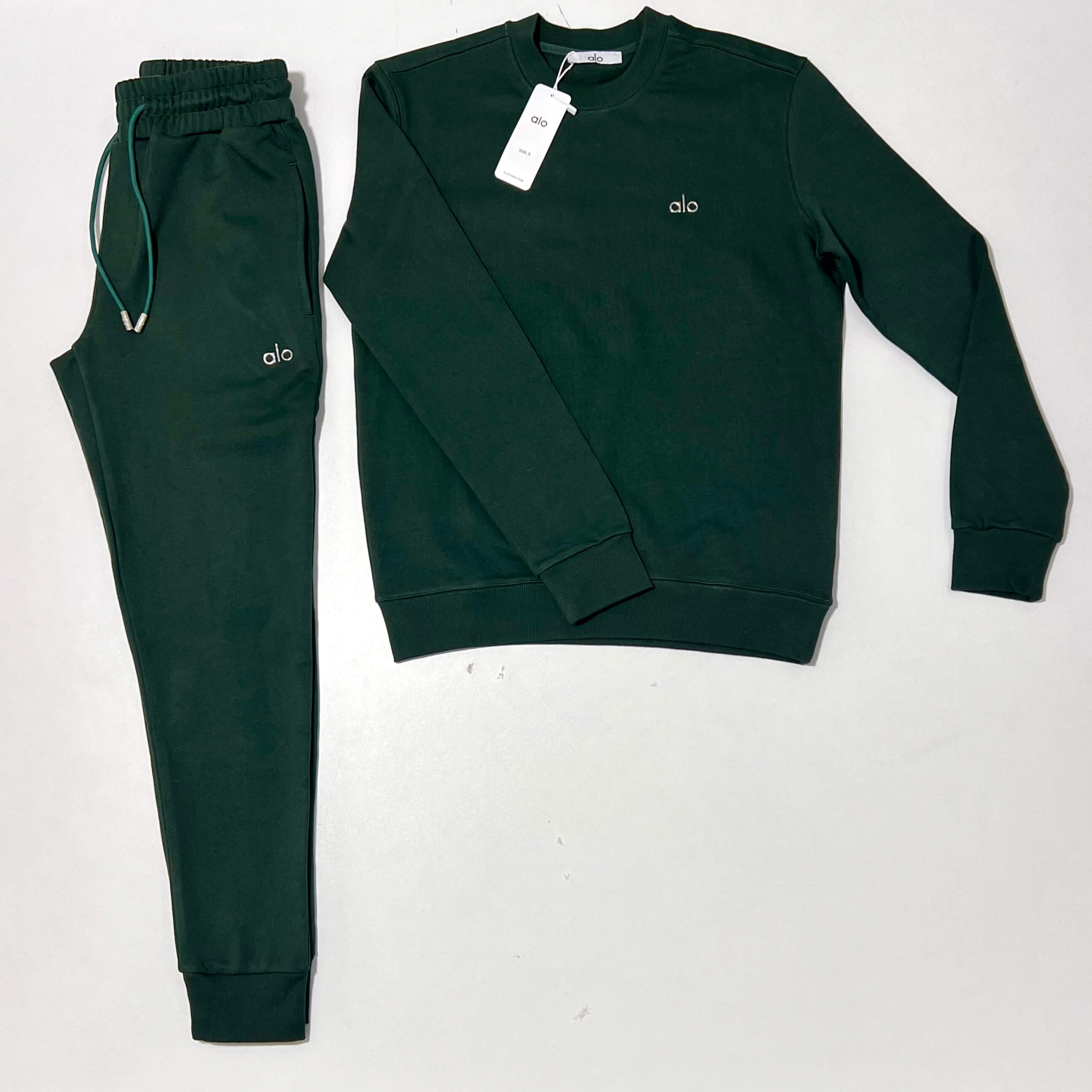 ensemble-alo-unisex-vrt